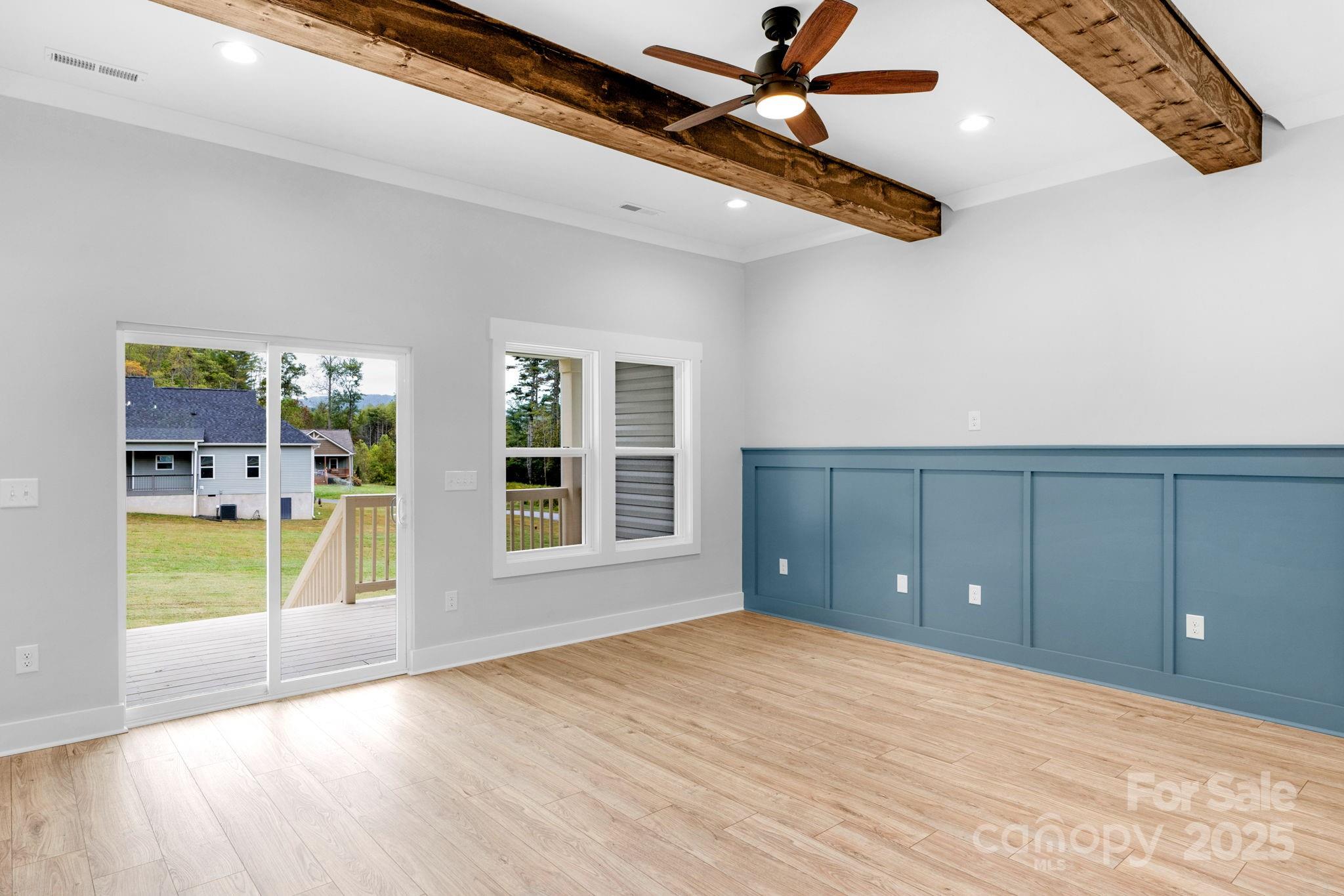 142 Crystal Heights Drive Hendersonville NC 28739