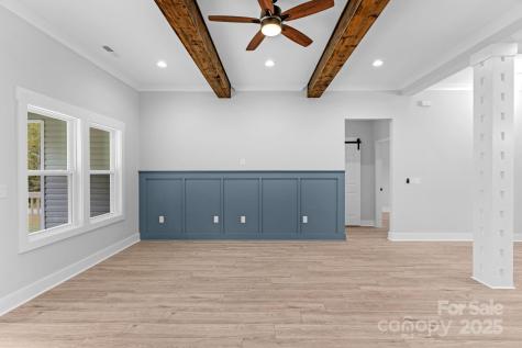 142 Crystal Heights Drive Hendersonville NC 28739