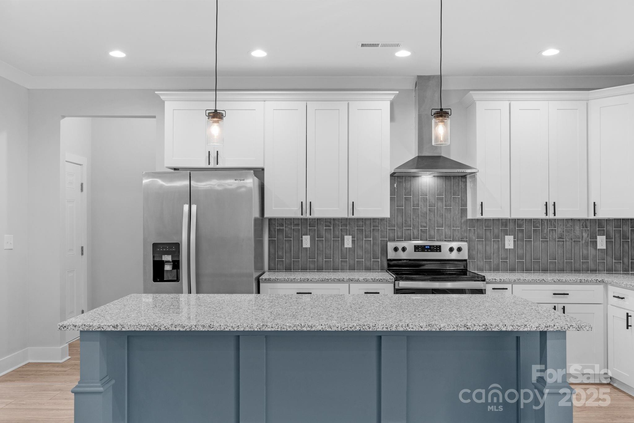 142 Crystal Heights Drive Hendersonville NC 28739
