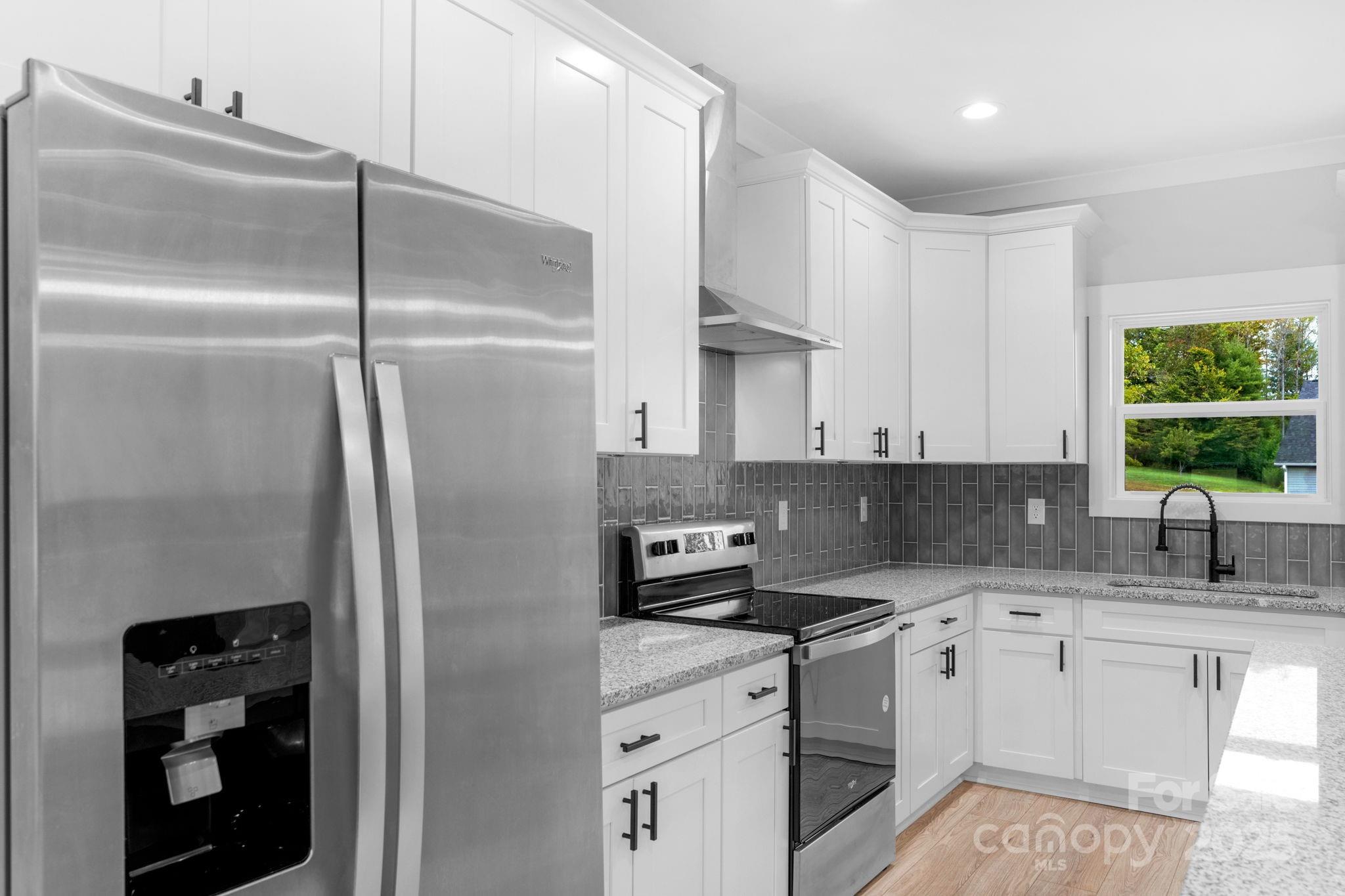 142 Crystal Heights Drive Hendersonville NC 28739