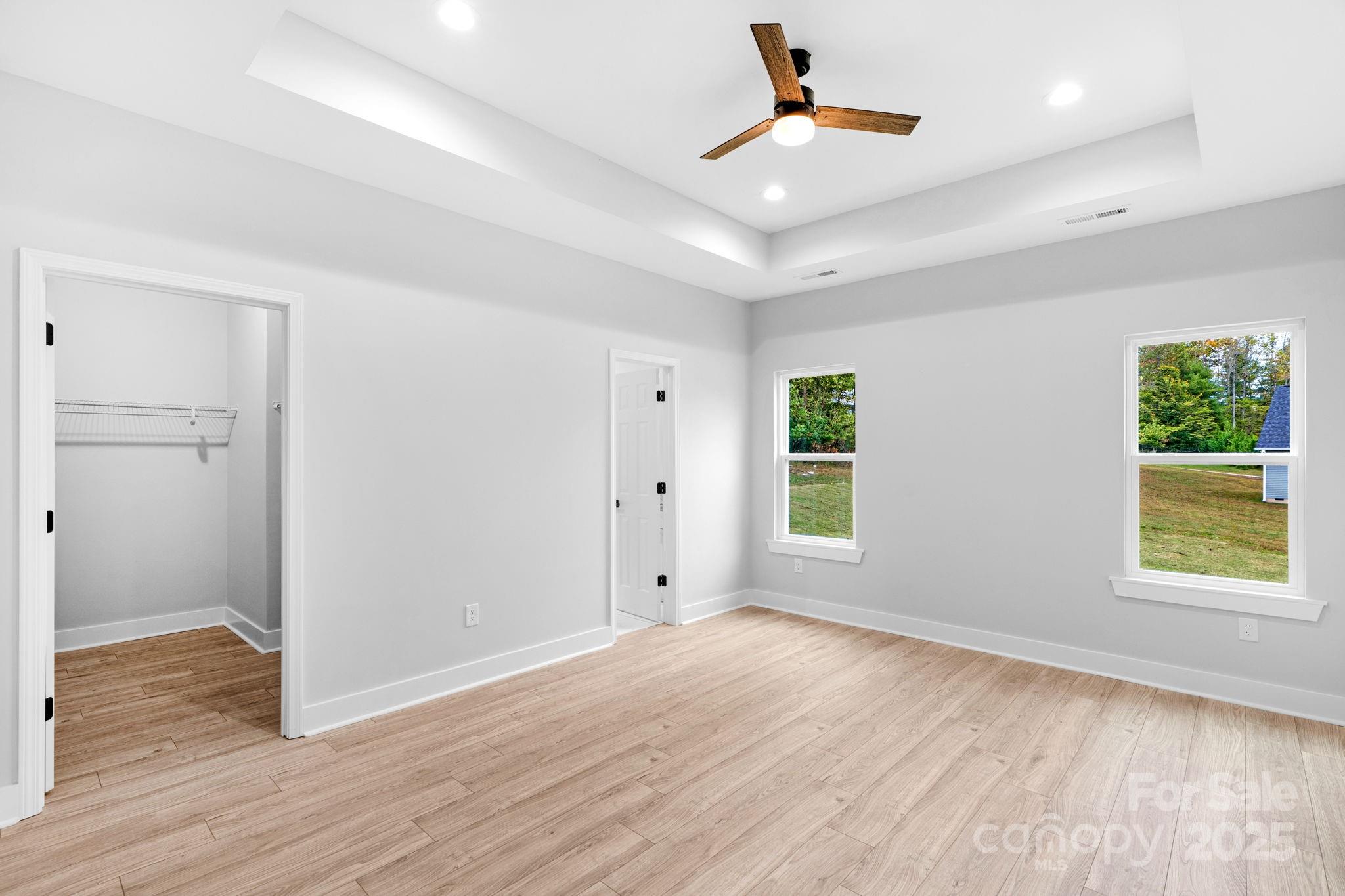 142 Crystal Heights Drive Hendersonville NC 28739