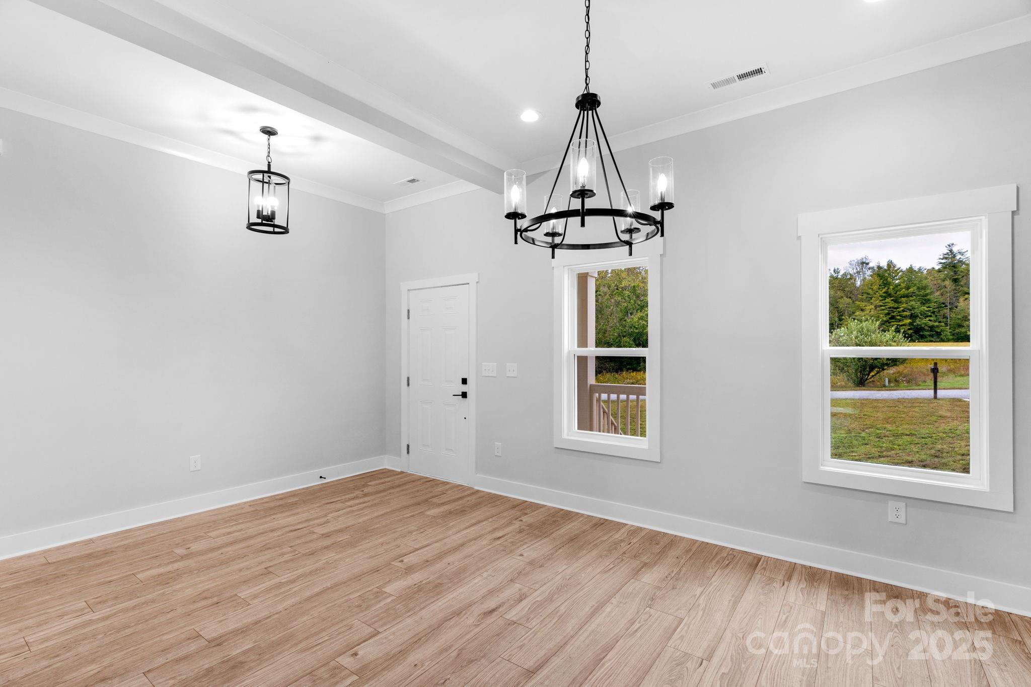 142 Crystal Heights Drive Hendersonville NC 28739