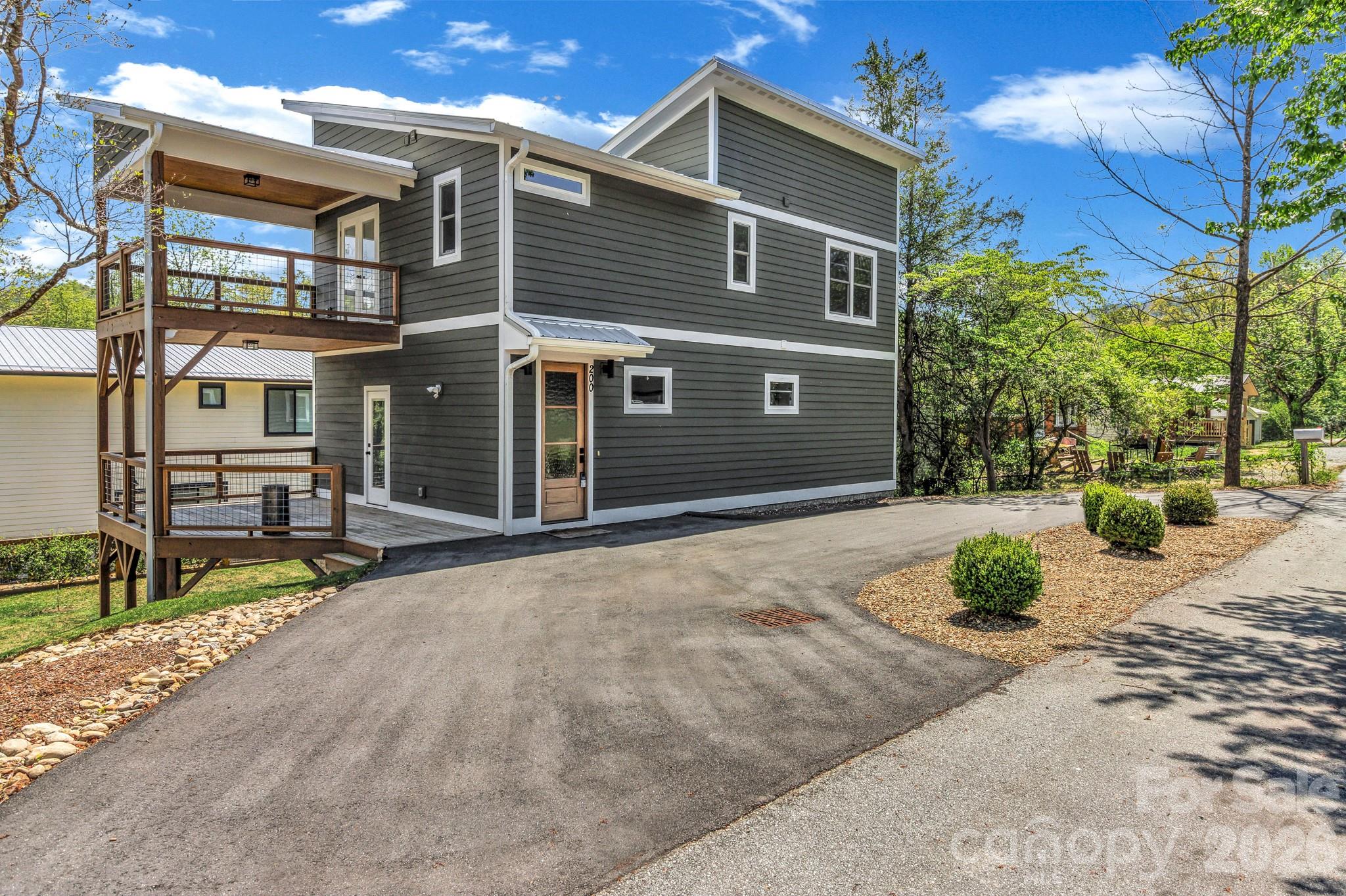 200 Stafford Street Black Mountain NC 28711