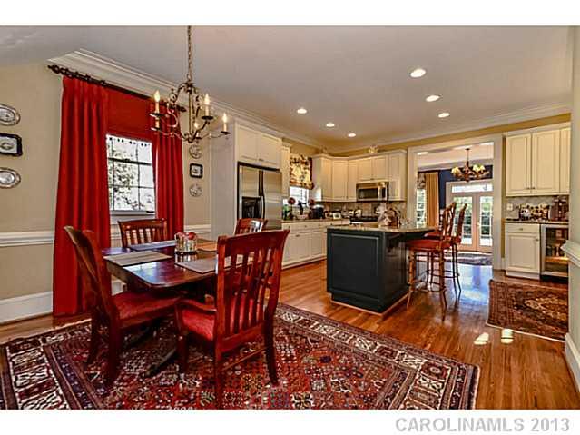 2217 Crescent Avenue Charlotte NC 28207