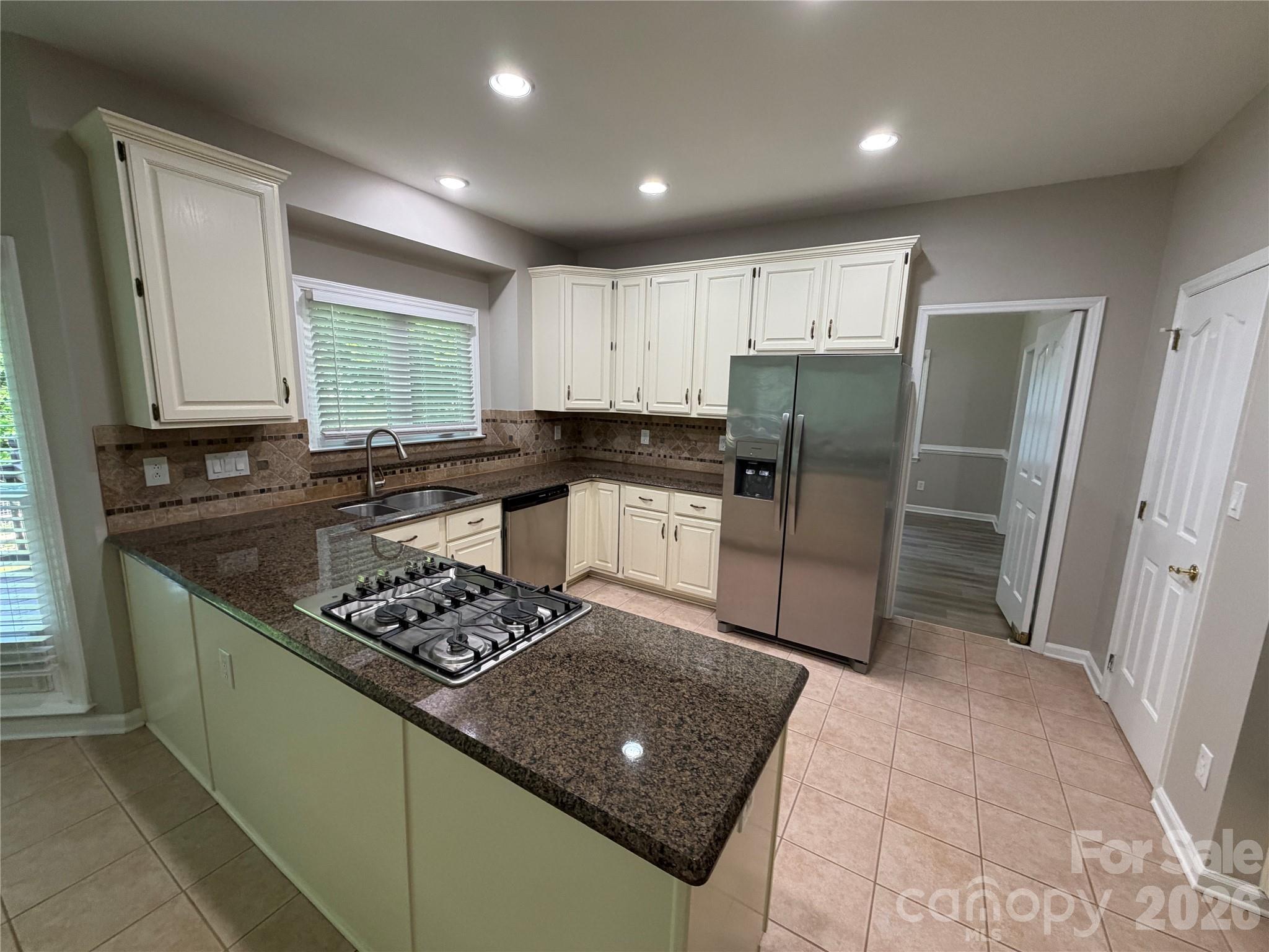 4714 Avonwood Lane Charlotte NC 28270