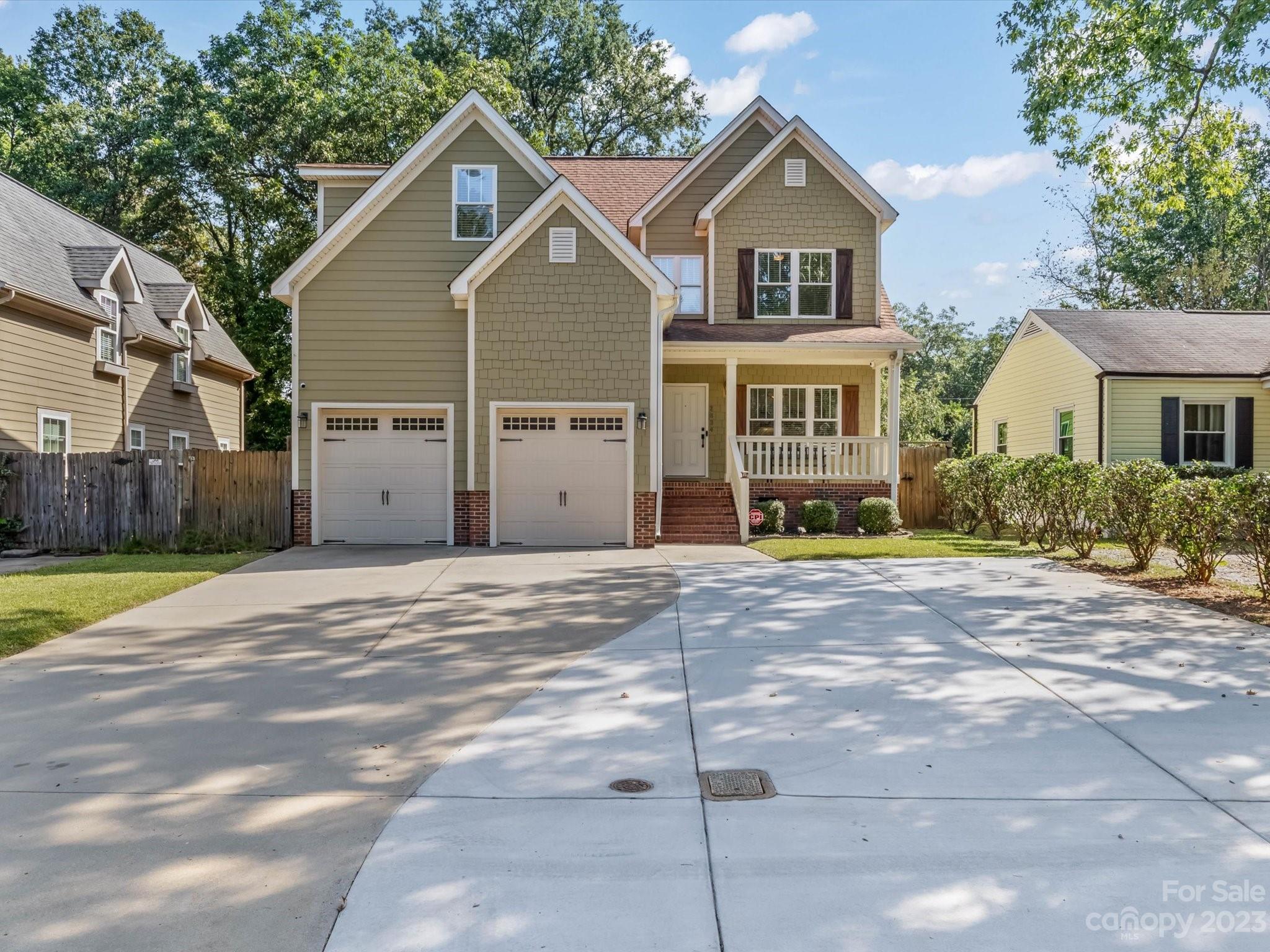 2834 Clemson Avenue Charlotte NC 28205