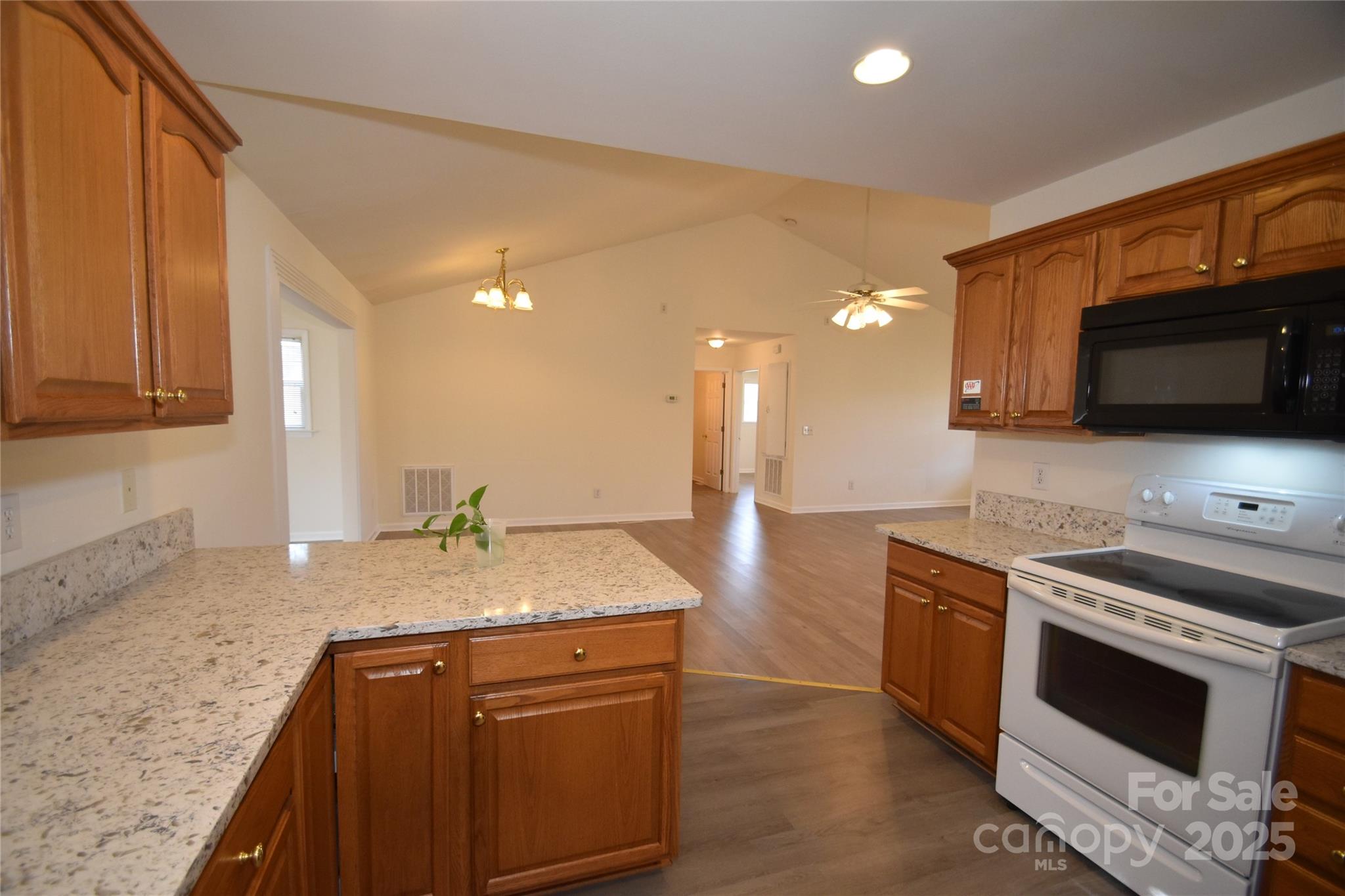 2702 Plantation Way Albemarle NC 28001