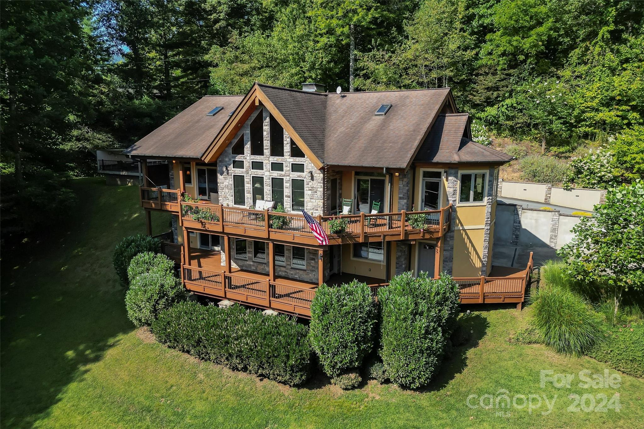 65 Cansadie Top Road Waynesville NC 28785
