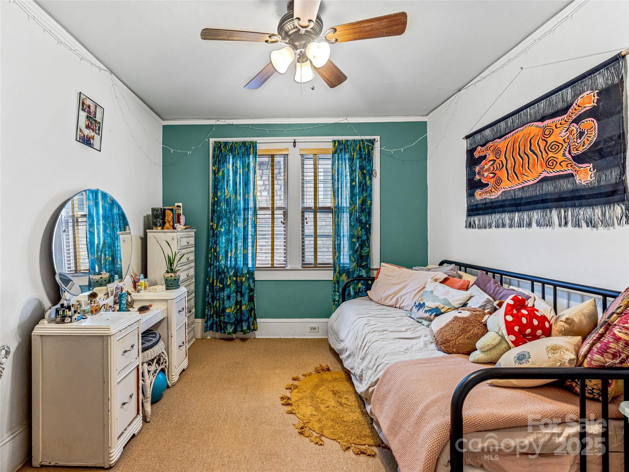152 Sulphur Springs Road Asheville NC 28806