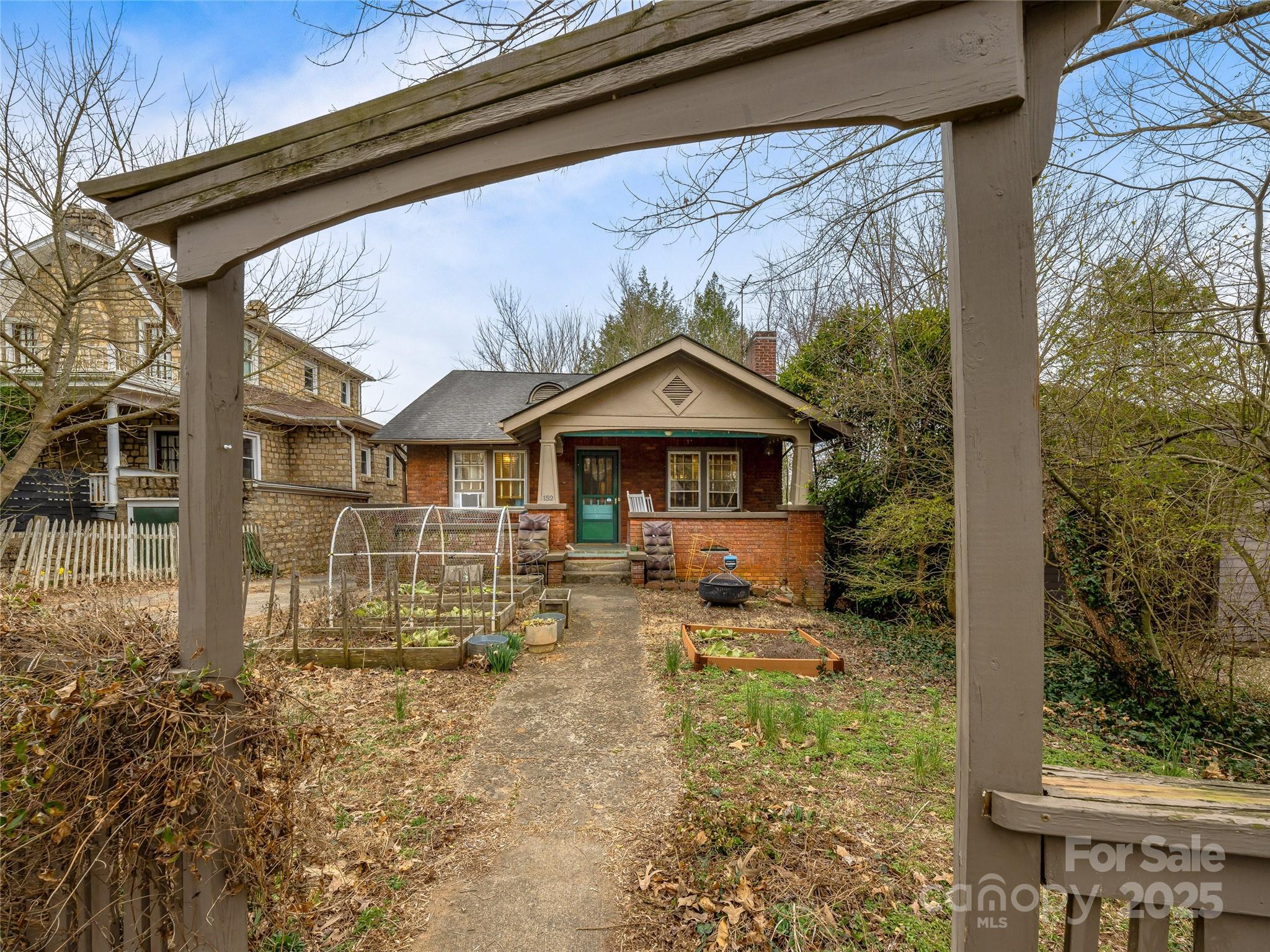 152 Sulphur Springs Road Asheville NC 28806