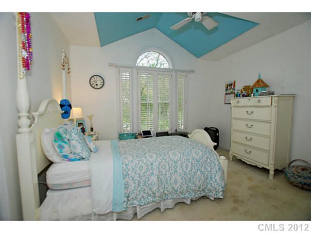 10130 Deer Brook Lane Charlotte NC 28210