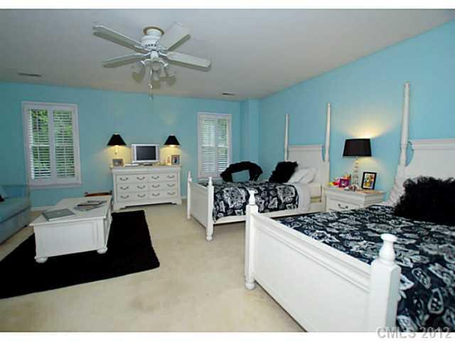 10130 Deer Brook Lane Charlotte NC 28210