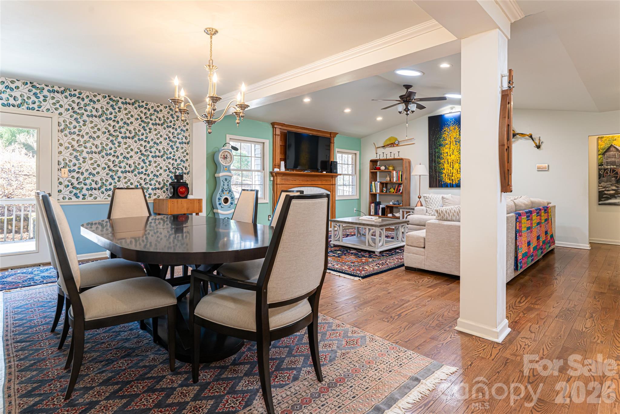 106 Oak Hollow Court Asheville NC 28805