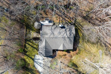 106 Oak Hollow Court Asheville NC 28805