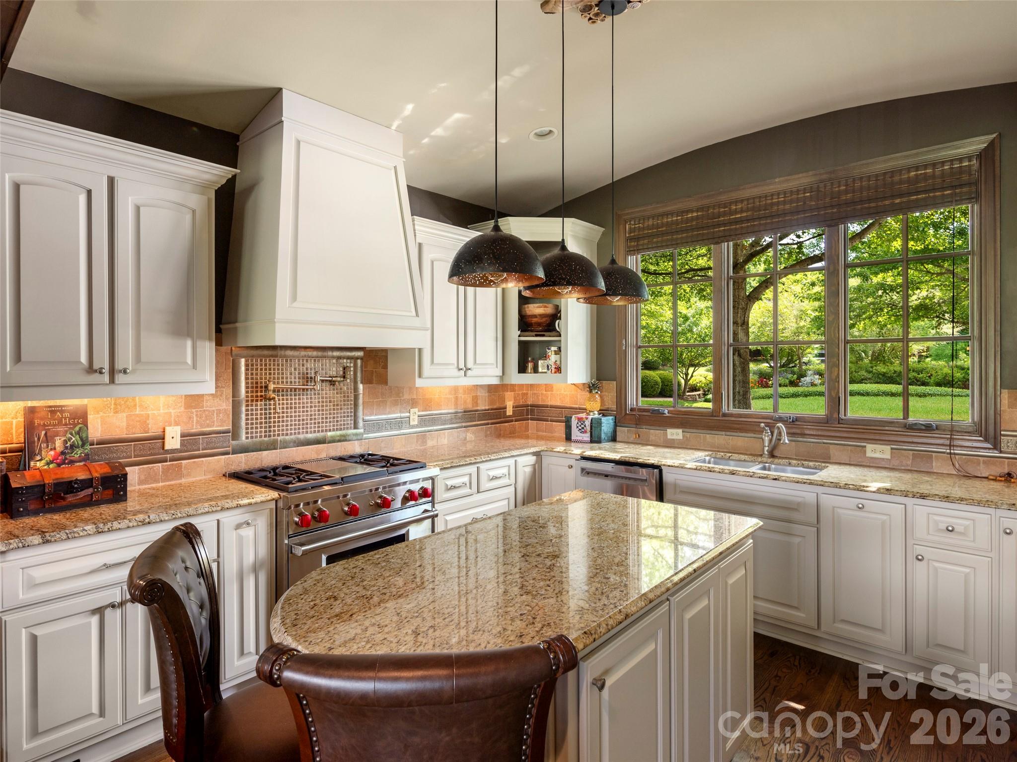 26 Village Oak Drive Arden NC 28704