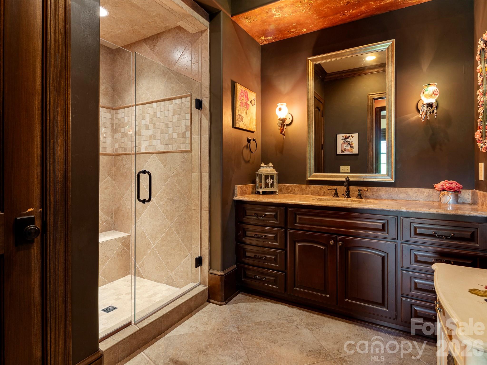 26 Village Oak Drive Arden NC 28704