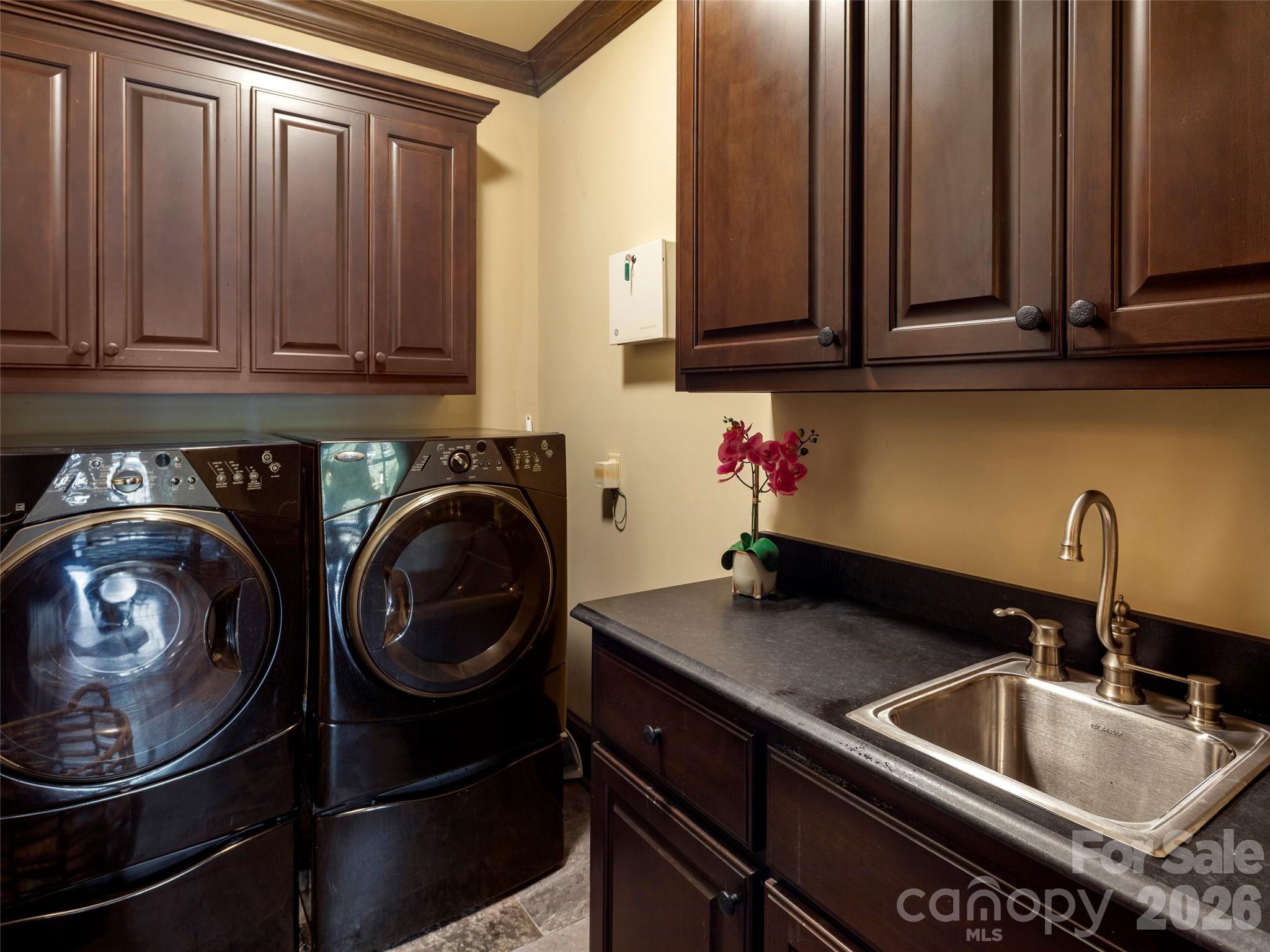 26 Village Oak Drive Arden NC 28704