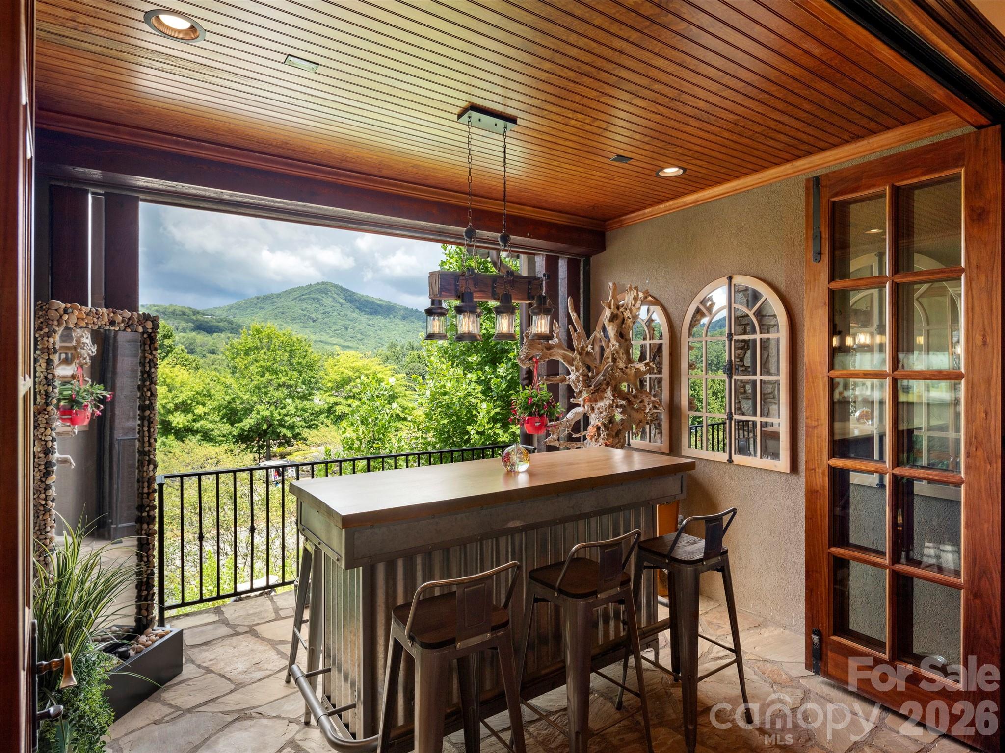 26 Village Oak Drive Arden NC 28704