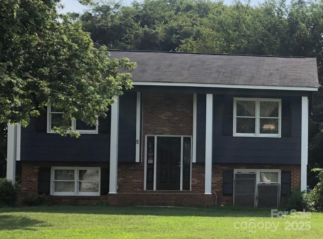 5601 Beaconsfield Road Charlotte NC 28214