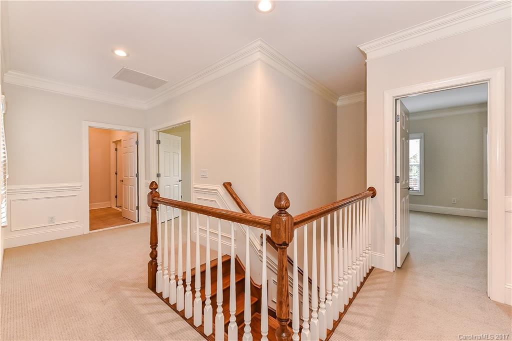 6231 Wakehurst Road Charlotte NC 28226