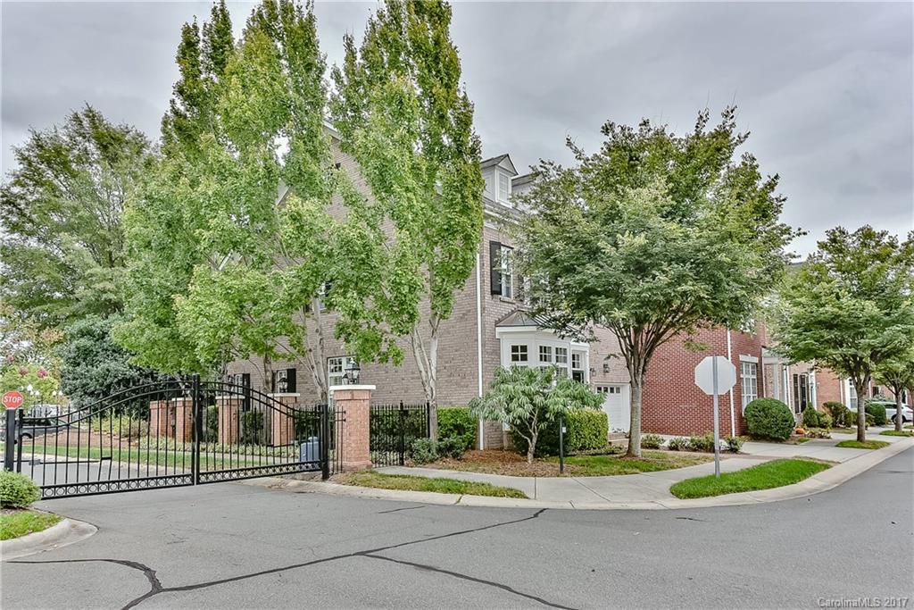6231 Wakehurst Road Charlotte NC 28226