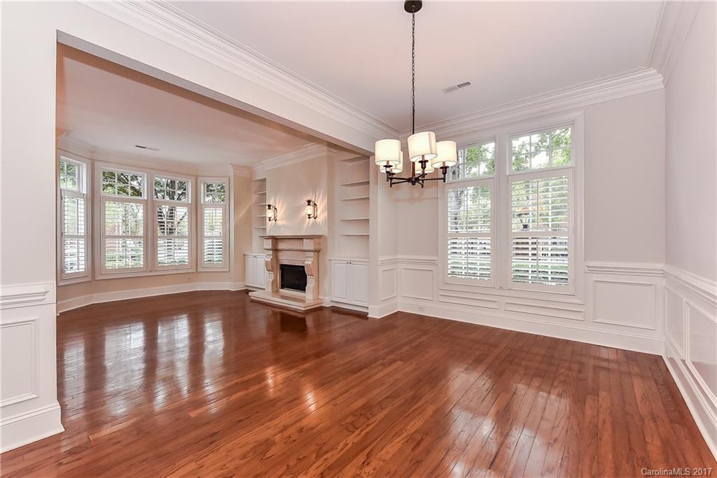 6231 Wakehurst Road Charlotte NC 28226
