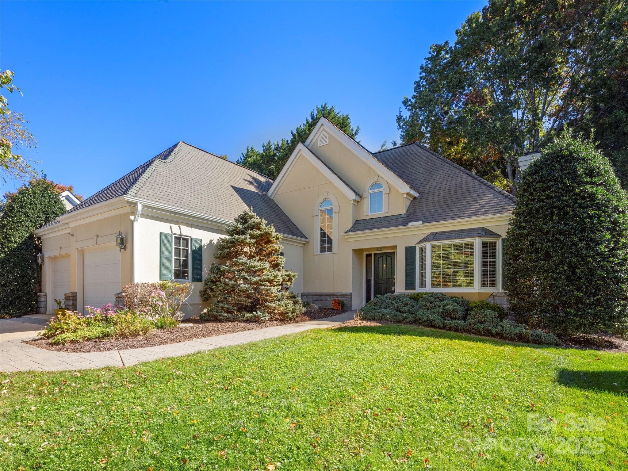 40 Tiverton Lane Asheville NC 28803