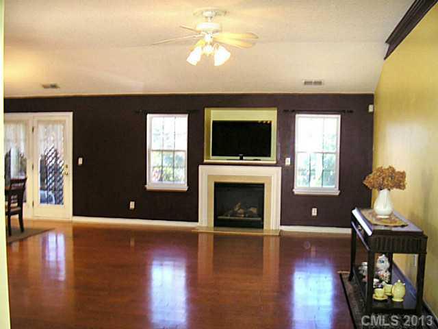 9031 Sanders Creek Court Charlotte NC 28269