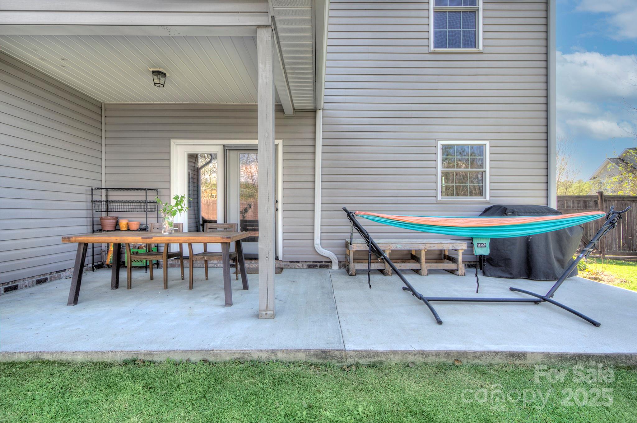 4 Stone River Drive Asheville NC 28804