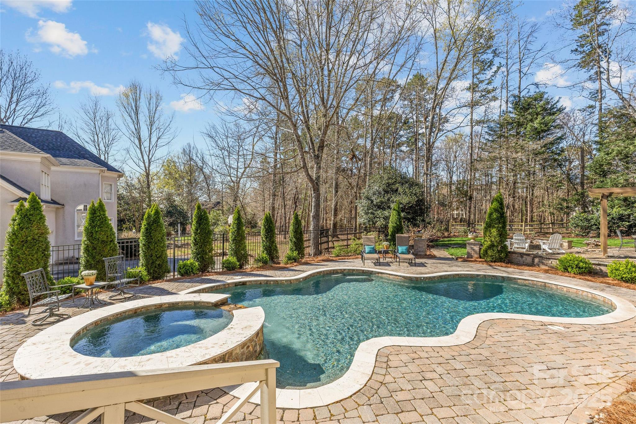 5618 Camilla Drive Charlotte NC 28226