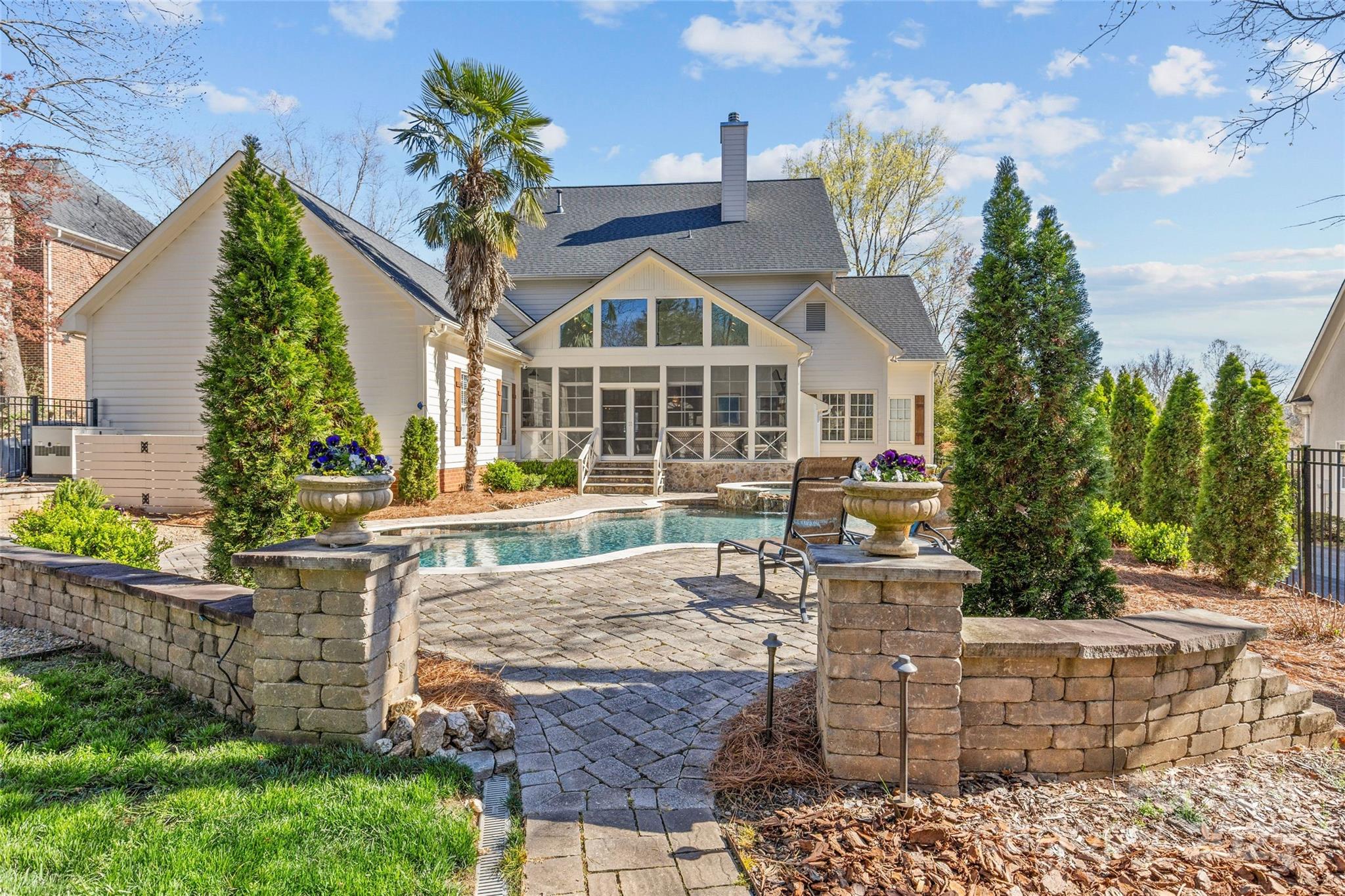 5618 Camilla Drive Charlotte NC 28226