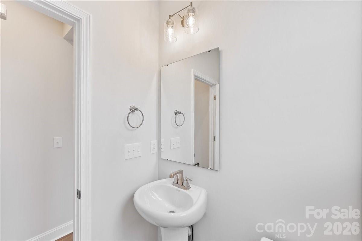 3005 Circles End Charlotte NC 28226
