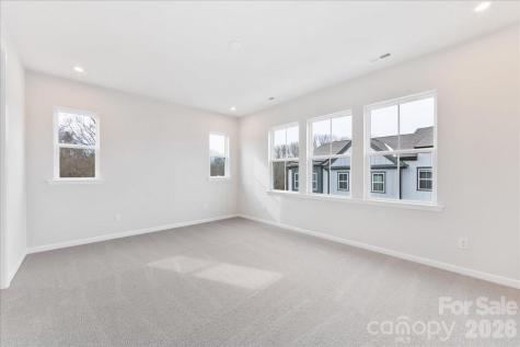 3005 Circles End Charlotte NC 28226