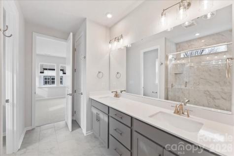 3005 Circles End Charlotte NC 28226