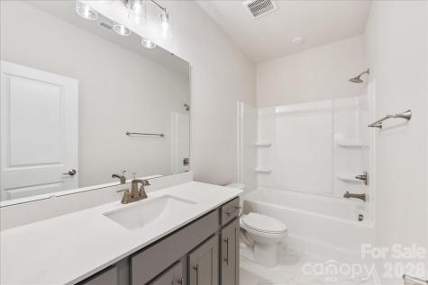 3005 Circles End Charlotte NC 28226