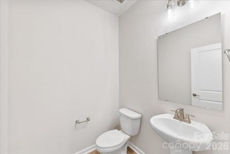 3005 Circles End Charlotte NC 28226