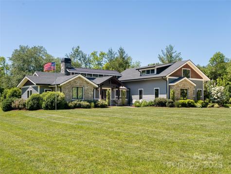 5 Bridgewater Drive Fletcher NC 28732