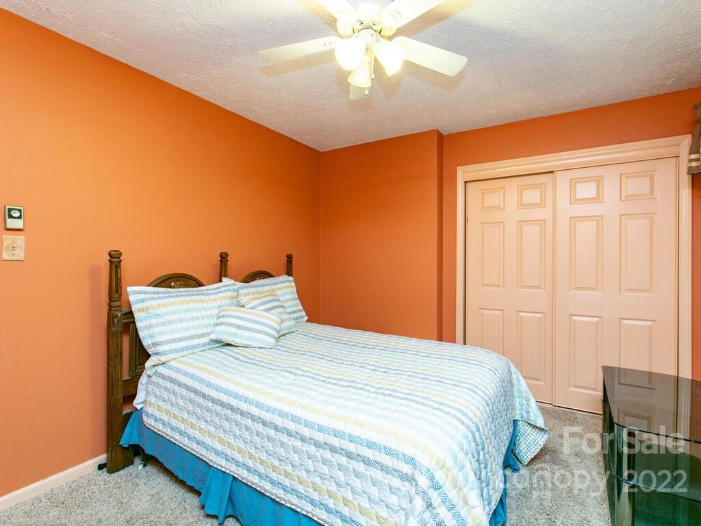 20 Jazaka Ridge Lane Swannanoa NC 28778