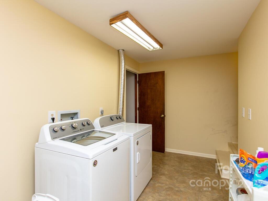 20 Jazaka Ridge Lane Swannanoa NC 28778