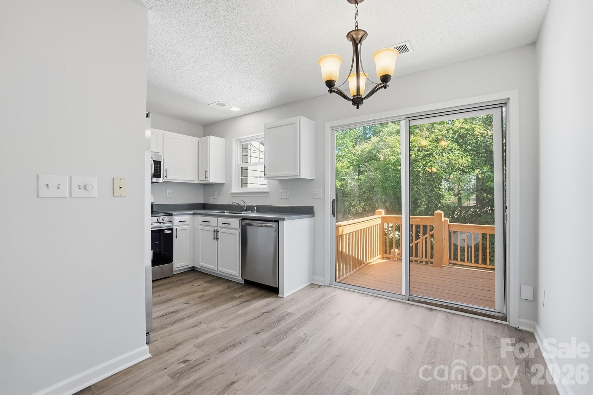 10584 English Setter Way Charlotte NC 28269