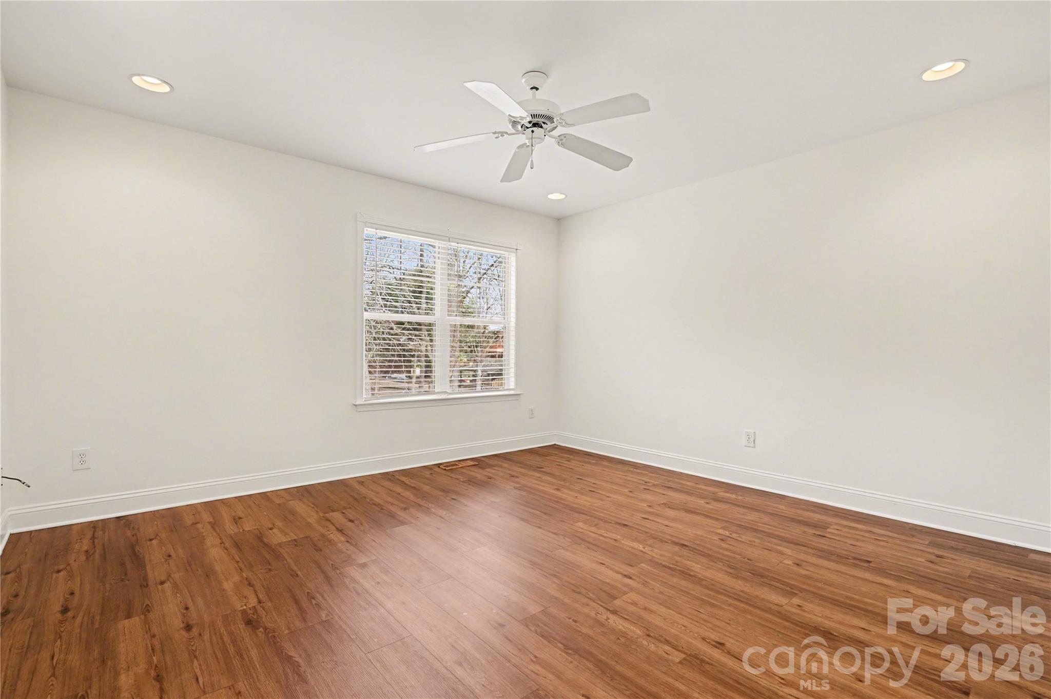 437 Hillcrest Drive Harrisburg NC 28075