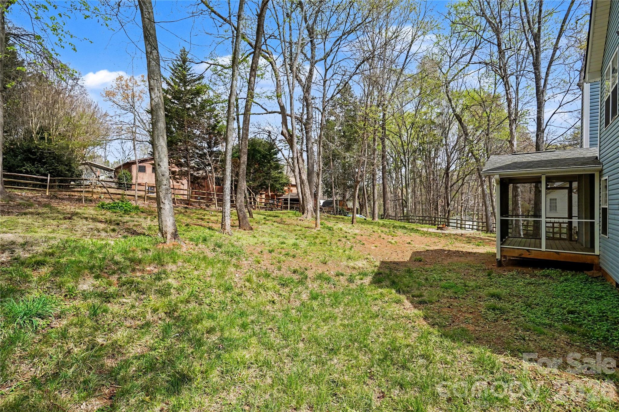 437 Hillcrest Drive Harrisburg NC 28075