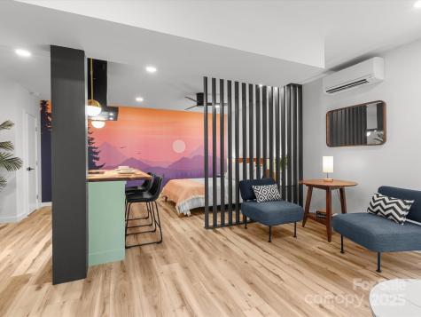 17 Hummingbird Lane Asheville NC 28806