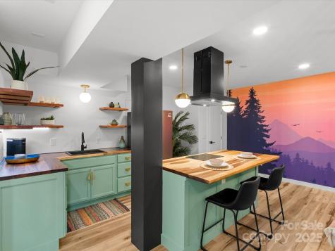 17 Hummingbird Lane Asheville NC 28806