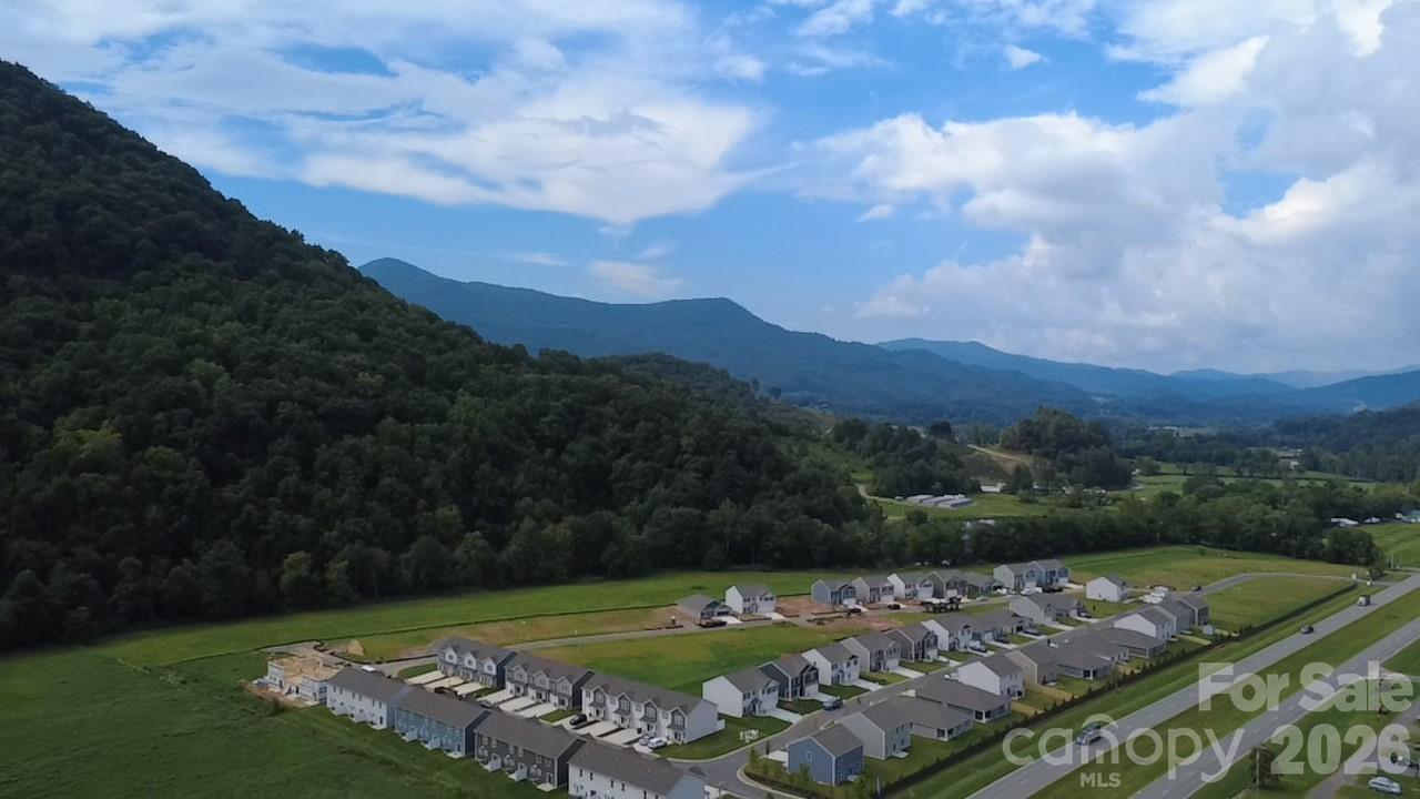 175 Creekwalk Lane Waynesville NC 28785