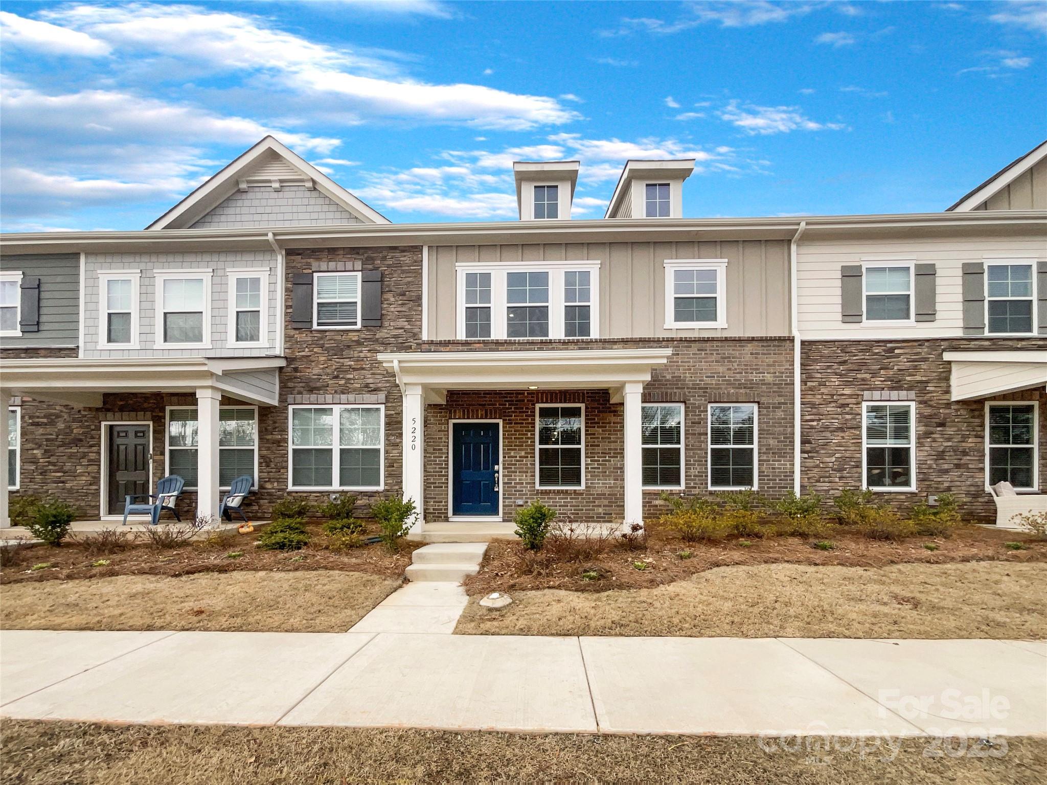 5220 Kinsbridge Drive Charlotte NC 28227