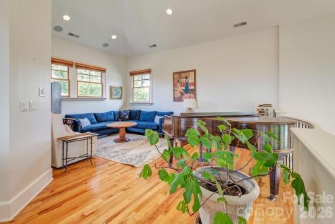 3 Gale Kelly Court Weaverville NC 28787
