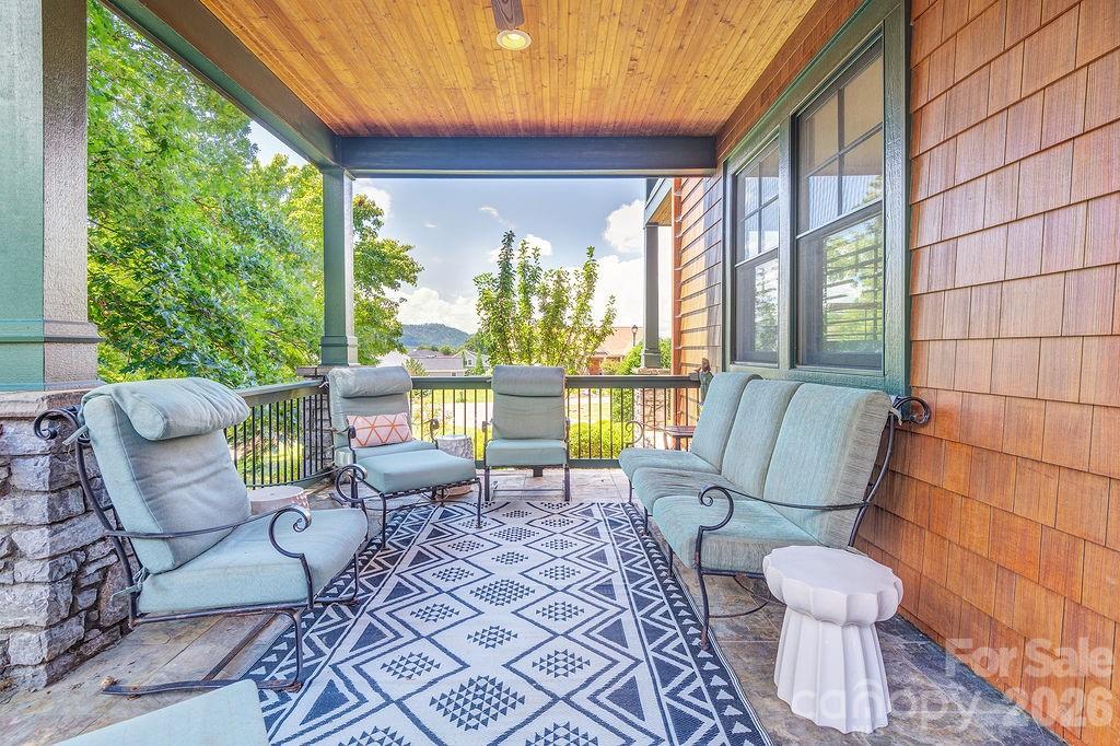 3 Gale Kelly Court Weaverville NC 28787