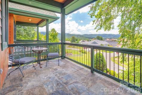3 Gale Kelly Court Weaverville NC 28787