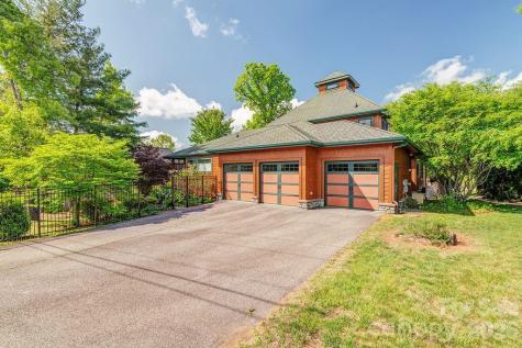 3 Gale Kelly Court Weaverville NC 28787